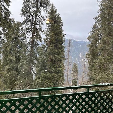 Umda Hotel Montana Nathia Gali Exterior foto