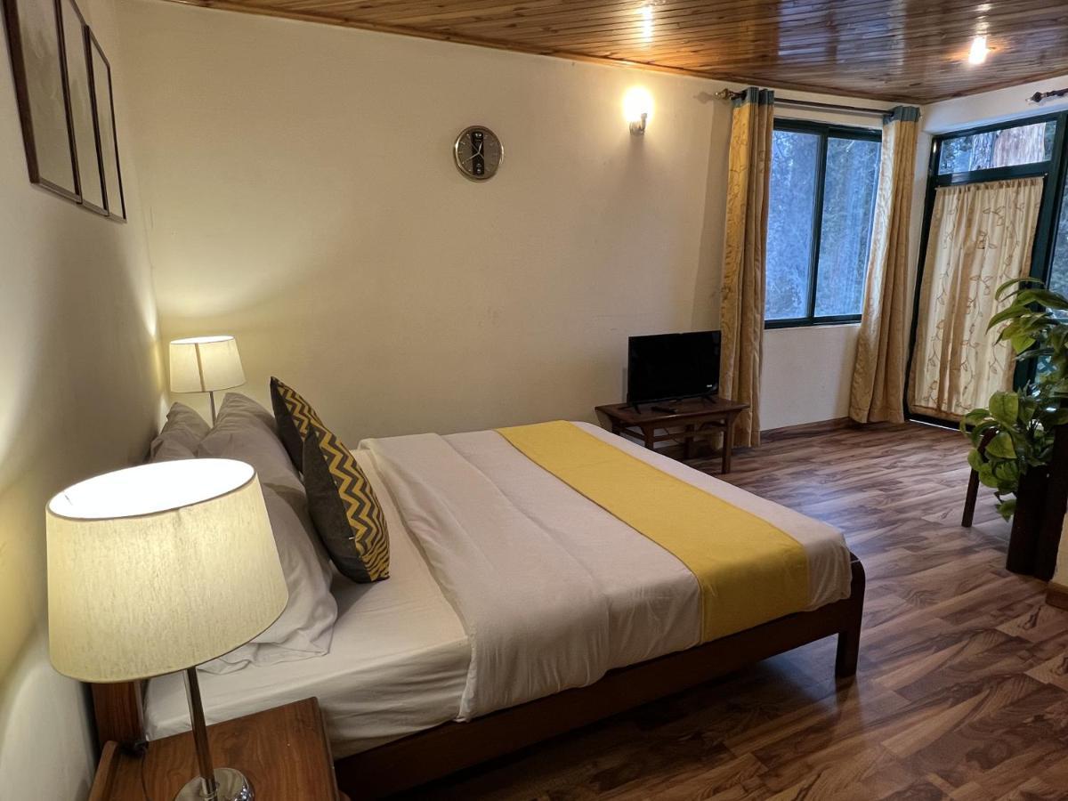 Umda Hotel Montana Nathia Gali Exterior foto